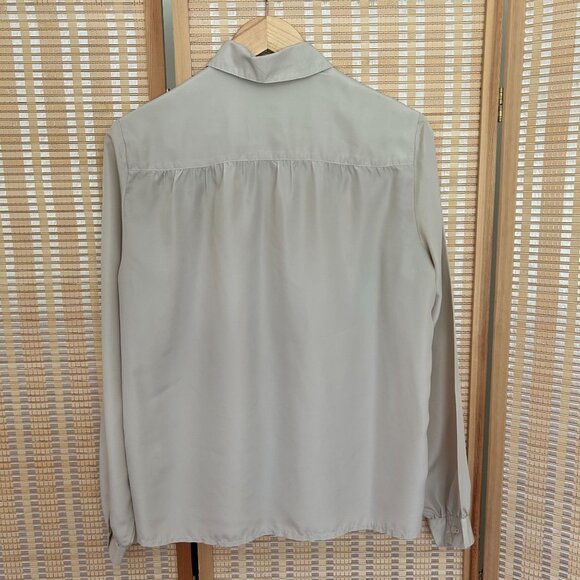 Vintage Beige Button-Up Long Sleeve Blouse - Picture 7 of 10